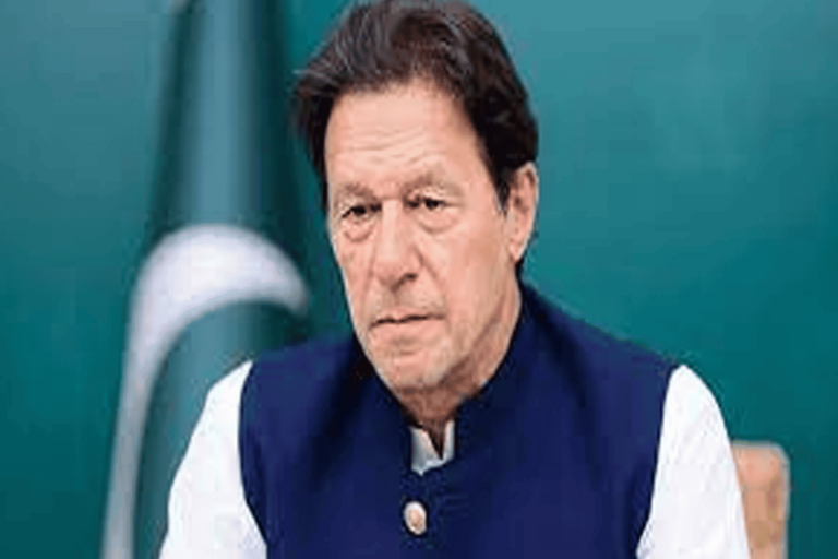 عمران خان متجاهلا الملك سلمان: هذان الزعيمان أبرز زعماء العالم الإسلامي عمران خان والملك سلمان watanserb.com