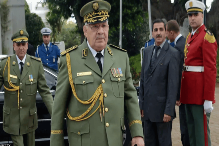 أمر مريب يحدث بالجزائر watanserb.com