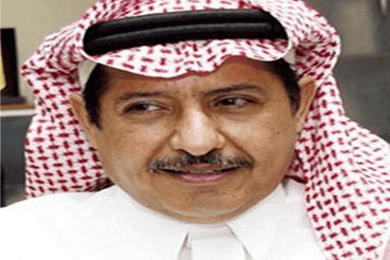 كاتب سعودي مقرب من الديوان الملكي يتطاول على الإعلامي جمال ريان ويسبه بلفظ خارج الإعلامي جمال ريان watanserb.com