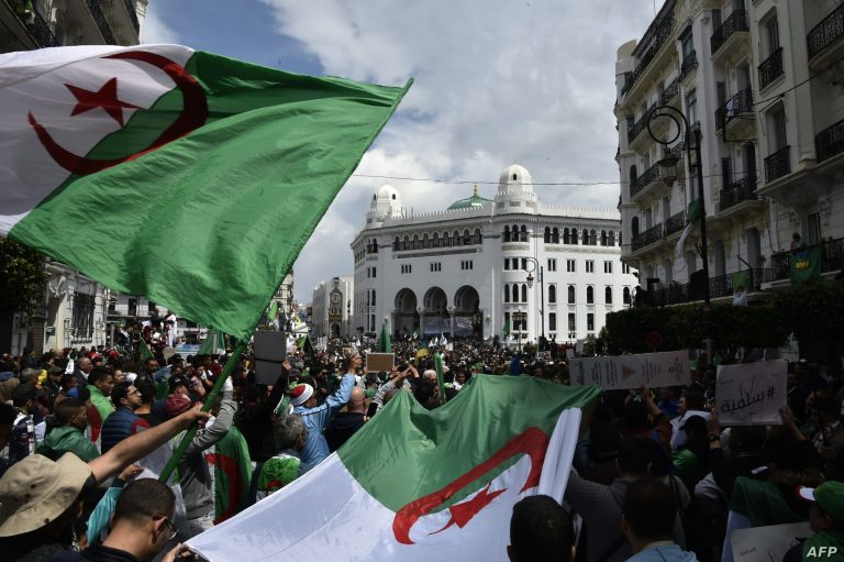 الجزائر watanserb.com