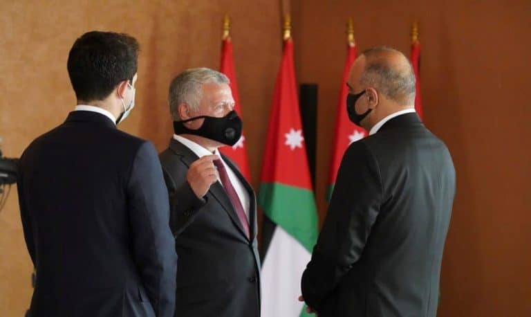 الحكومة الأردنية watanserb.com