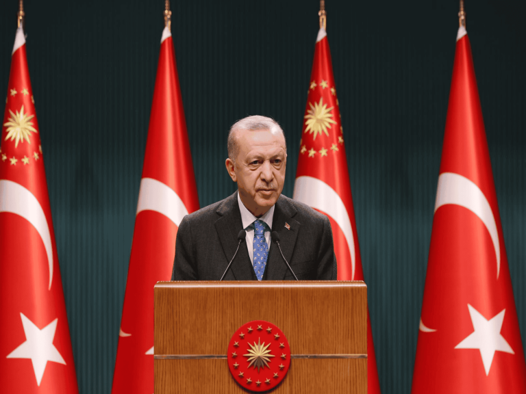 خبر مؤلم للعربية وأخواتها watanserb.com
