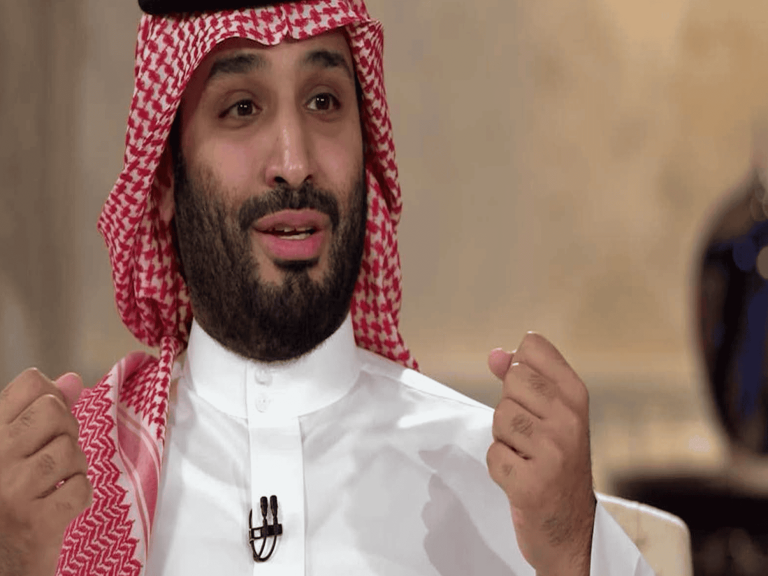 رجل أعمال شهير watanserb.com
