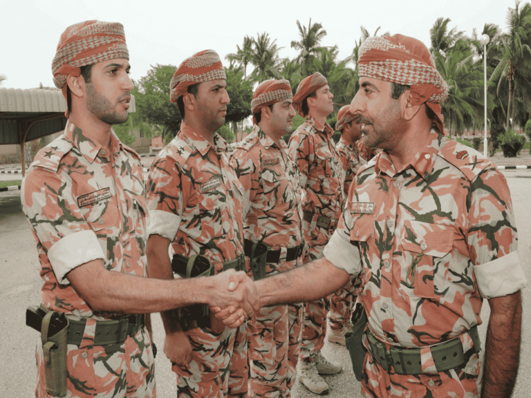 قائد الجيش العُماني watanserb.com