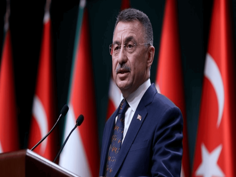 نائب الرئيس التركي يرد على نظيره الأمريكي بعد تهديده أنقرة: عليكم الاختيار بين صداقتنا أو صداقة الارهابيين نائب الرئيس التركي watanserb.com