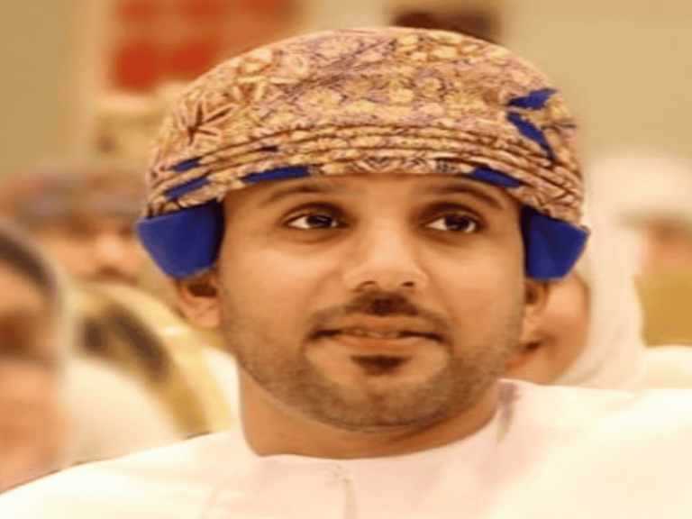 الإعلامي العُماني “الكاسبي” يُلجم الطبّال “عمرو أديب” بعد “همزه ولمزه” عن الوزير “بن علوي” الكاسبي يُلجم عمرو أديب watanserb.com