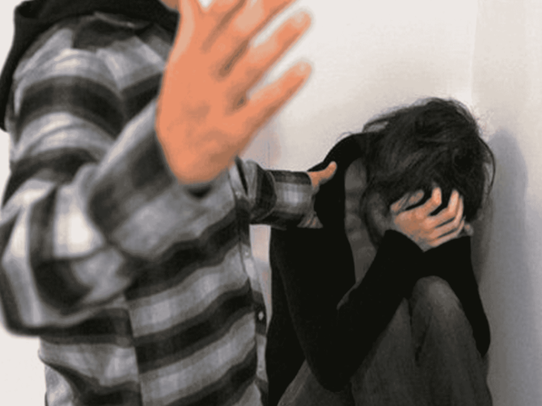 زوج يجبر كلاباً على اغتصاب طليقته watanserb.com