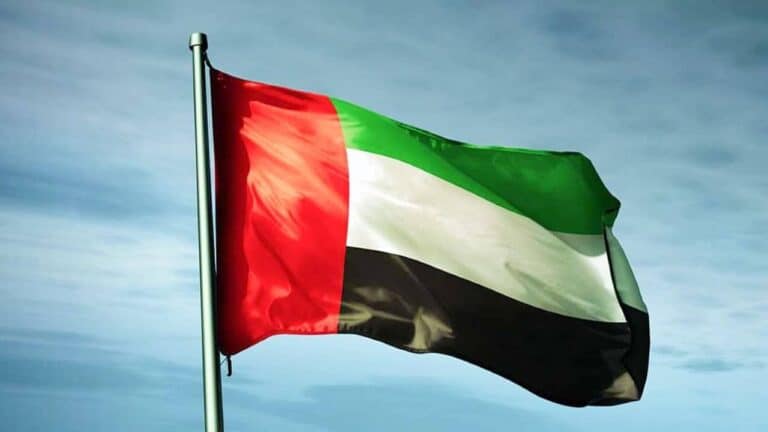 “شاهد” شبكات الدعارة والاتجار بالبشر في دولة السعادة تفضح نوايا عيال زايد وما خفي أعظم الامارات watanserb.com