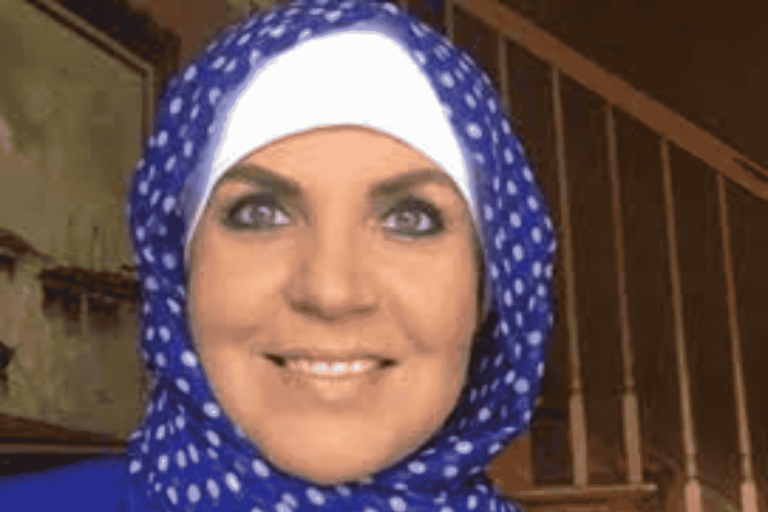 آيات عرابي السيسي watanserb.com