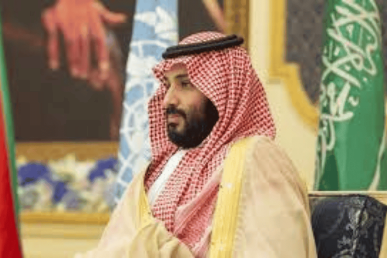 وافد لبناني في السعودية جرى فصله من عمله يهاجم “منشار” ابن سلمان ويثير غضب “الذباب” لبناني ابن سلمان watanserb.com