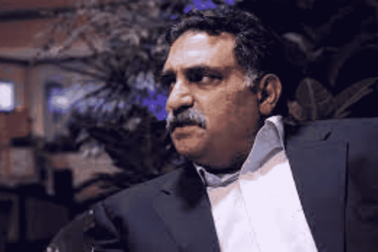 عزمي بشارة يعلق على “مؤتمر البحرين”.. وهذا ما نصح به القيادة الفلسطينية لإفشال المخطط التمهيدي لصفقة القرن عزمي بشارة مؤتمر البحرين watanserb.com
