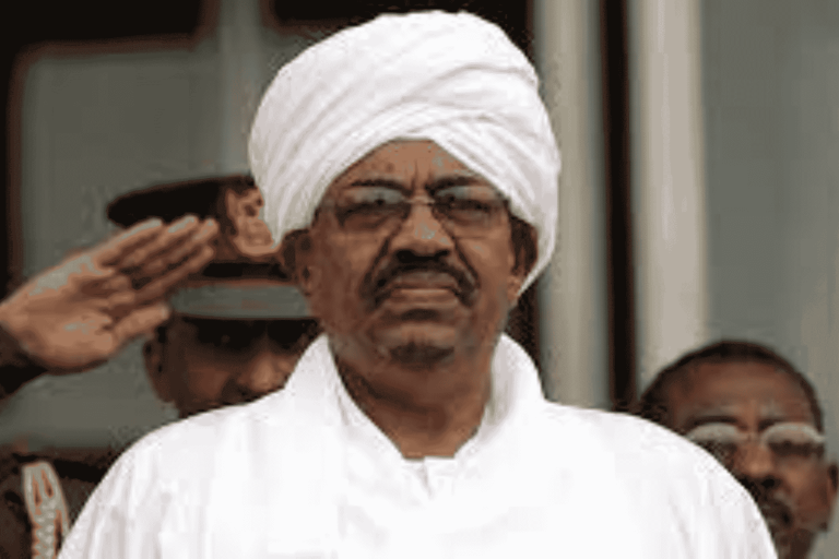 دولة خليجية نفطية تفاوض قيادات سودانية “عليا” عبر وسيط عربي لاستضافة المخلوع البشير دولة خليجية استضافة البشير watanserb.com