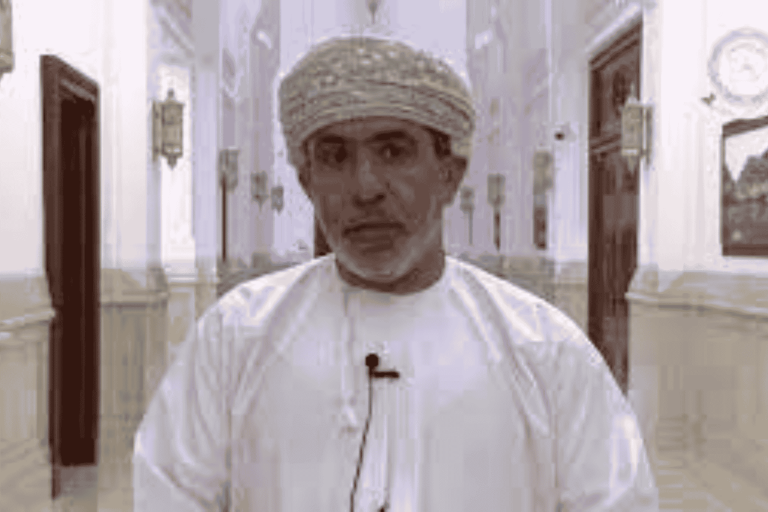 صحفي عُماني يتحدّث لـ”الجزيرة” عن ما يحمله وزير الدبلوماسية العُمانية في جعبته خلال زيارته لإيران سالم الجهوري بن علوي watanserb.com