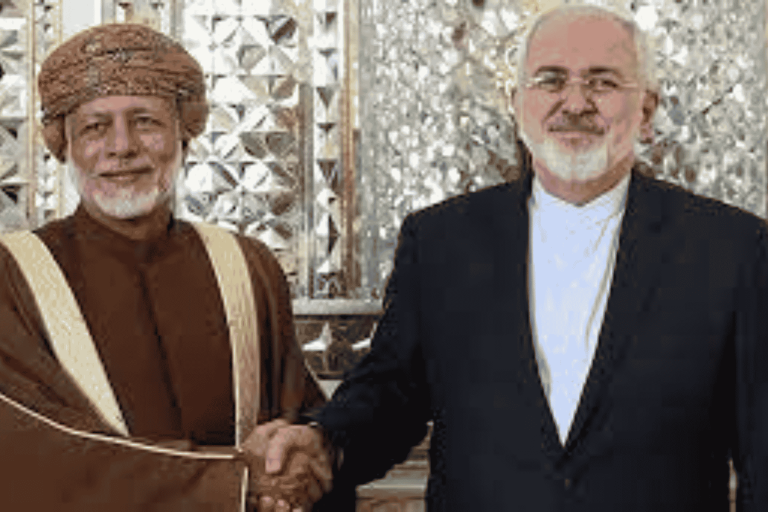 باحث سعودي يُهاجم دور سلطنة عمان لمنع الحرب بالخليج ويدّعي أنها تحاول إنقاذ إيران! سلطان العنقري يوسف بن علوي watanserb.com