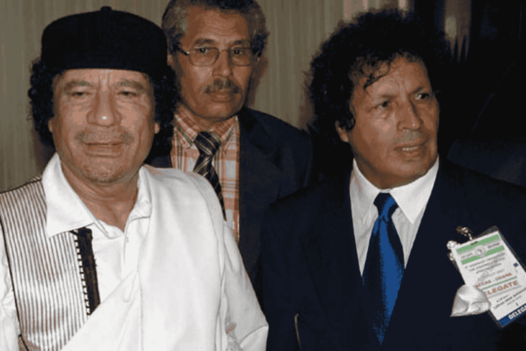 ابن عم الزعيم الليبي الراحل يكشف الساعات الأخيرة من مقتل القذافي قذاف الدم مقتل القذافي watanserb.com