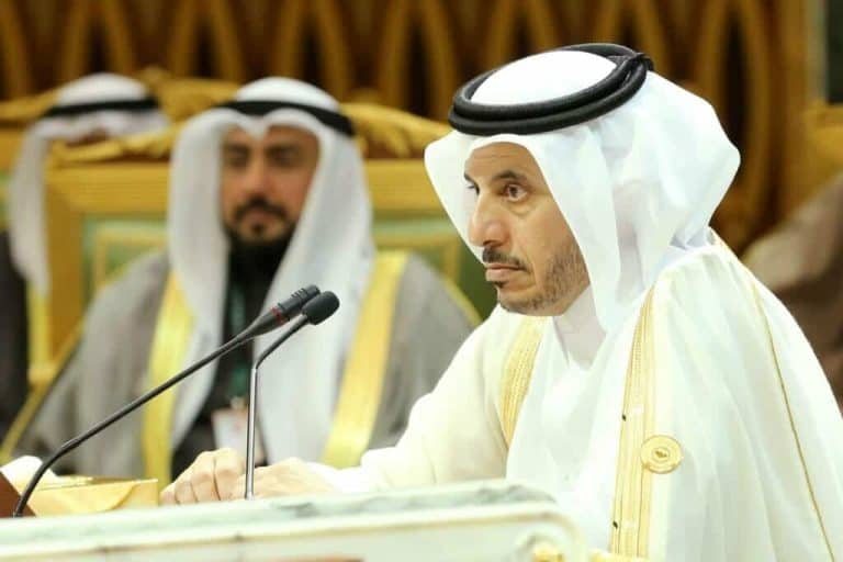 أول تعليق لأمير قطر على استقالة رئيس مجلس الوزراء عبدالله بن ناصر watanserb.com