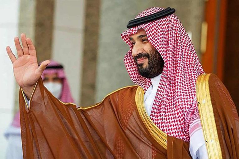 صبيان ابن سلمان يتطاولون على حمد بن جاسم وعبدالله العذبة يرد صبيان ابن سلمان watanserb.com