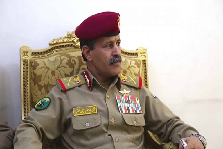 وزير دفاع الحوثيين يتجول على حدود نجران وزير دفاع الحوثيين watanserb.com