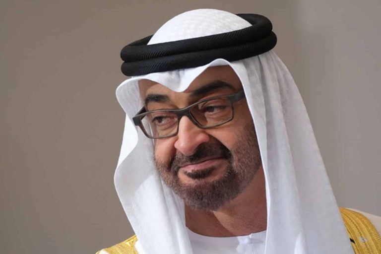 الكاتب العماني زكريا المحرمي watanserb.com