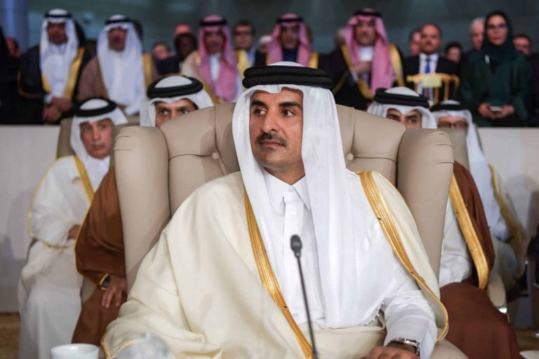 شقيق أمير قطر يجلط قادة الحصار بتغريدة نارية: هذا ما سيحدث قريبا أمير قطر watanserb.com