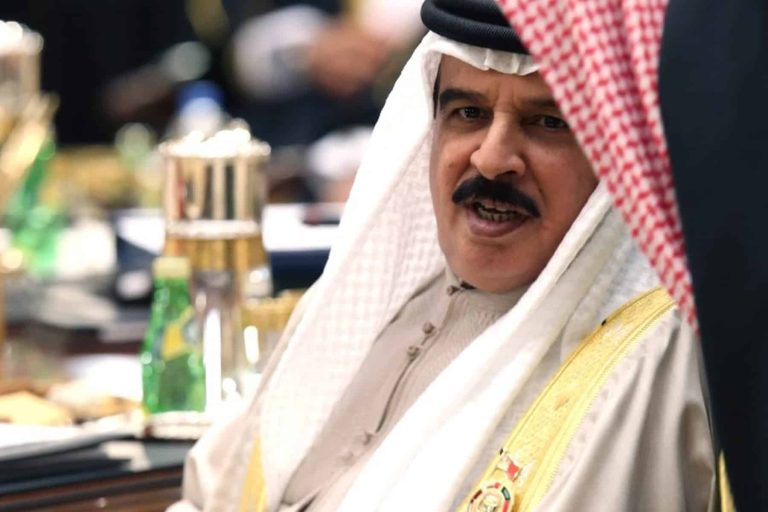غليان شعبي في البحرين watanserb.com