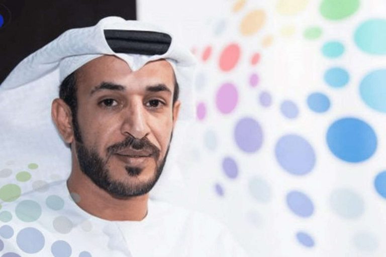 هكذا أخرس عُمانيون البذيء الإماراتيّ “المزروعي” بعد تطاوله على الوزير “بن علوي” إثر زيارته لإيران حمد المزروعي watanserb.com