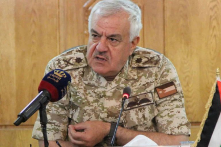 يوسف الحنيطي watanserb.com