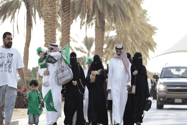 سياسية إماراتية تنادي بتعدد الزوجات watanserb.com