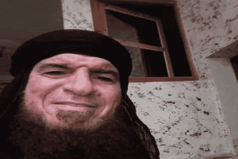 جزائري يدعي النبوة watanserb.com