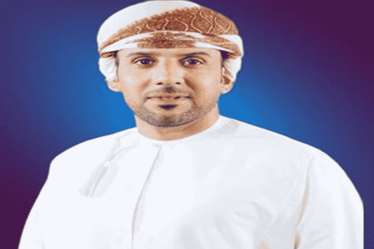 دعوة تثير جدلا واسعا لإعلامي عُماني طالب بفرض ارتداء الحجاب على النائبات تحت قبة المجلس ارتداء الحجاب تحت قبة المجلس watanserb.com