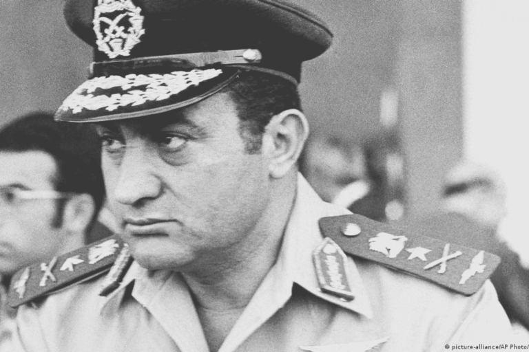 حسني مبارك حرب أكتوبر watanserb.com