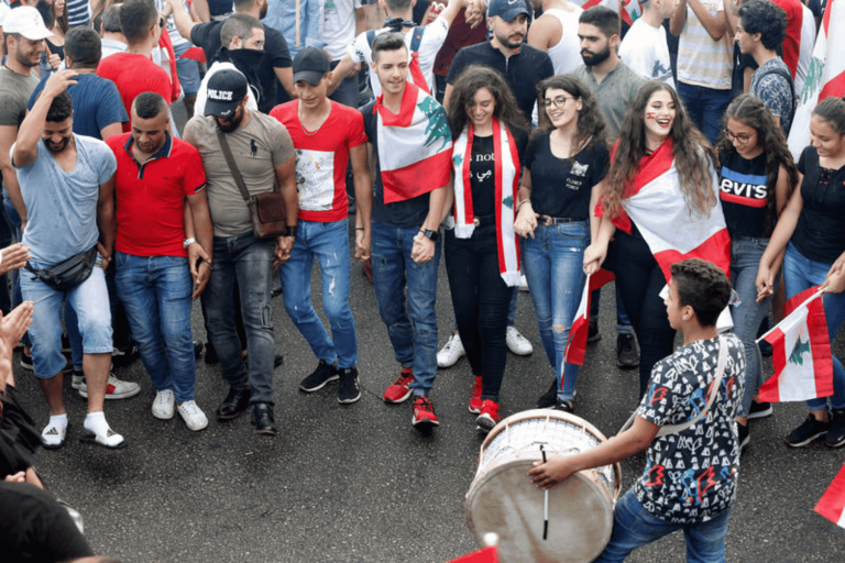 شقراء الدبكة الشعبية watanserb.com