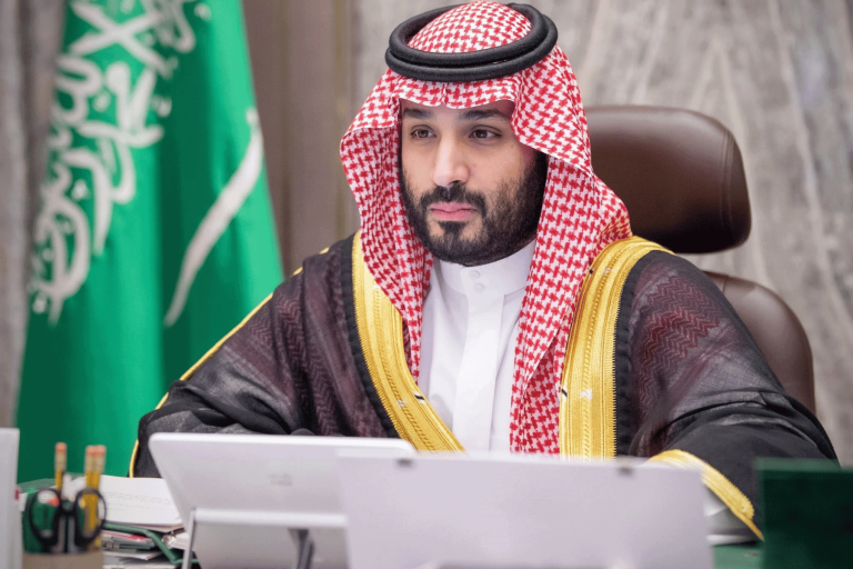 التشبه بالنساء في السعودية watanserb.com