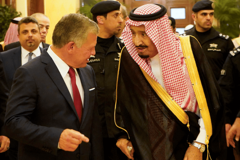 هل تعمد ابن سلمان تجاهل العاهل الأردني؟.. تفاصيل اللقاء الأول بين الملك عبدالله الثاني والملك سلمان منذ عودة العلاقات مع قطر عبدالله الثاني watanserb.com