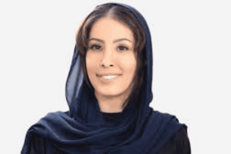 نورا المطيري المرأة اليمنية watanserb.com