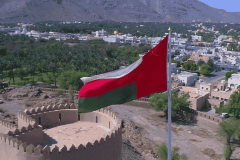 صحيفة لندنية ناطقة باسم محمد بن زايد توجه اتهاماً خطيراً لسلطنة عُمان.. هذا ما قالته عن “خلية مسقط” صحيفة العرب خلية مسقط watanserb.com