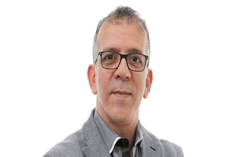 حفيظ دراجي أفضل معلق رياضي watanserb.com