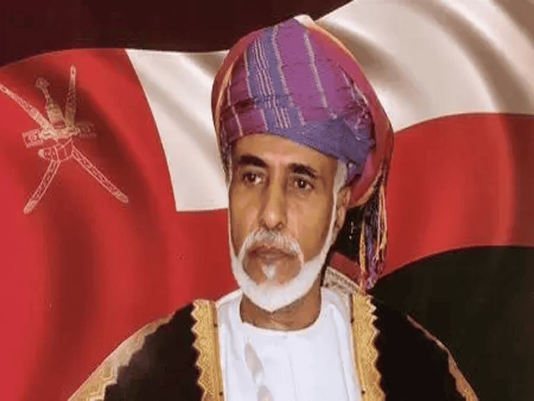 عُمانيون يلقنون “ذو الوجهين” حمد المزروعي درساً قاسياً.. ينفث سمومه ضد السلطنة ثم يوجه التهنئة للسلطان قابوس حمد المزروعي ذو الوجهين watanserb.com