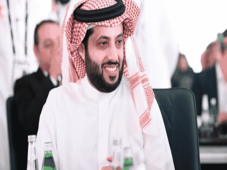 مصريون يمسحون الأرض بـ”كرامة” تركي آل الشيخ في هاشتاج #ابو_ليه_عجل_السعودية كرامة تركي آل الشيخ watanserb.com