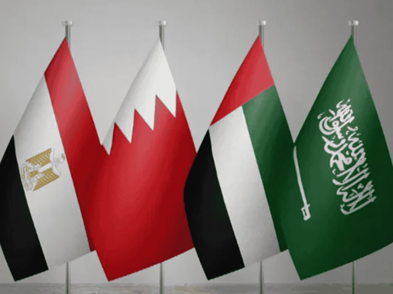 كاتب إماراتي أصيب بالجنون بعدما مرغت قطر أنوف قادة الحصار بالتراب ووافقوا على المشاركة في “خليجي24” المشاركة في خليجي24 watanserb.com