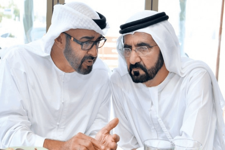 فضيحة مدوية .. الإمارات لم تكتفِ بالسطو على تاريخ سلطنة عُمان وسرقة علنية في اليمن تحت غطاء مؤسسة خليفة بن زايد سرقة علنية في اليمن watanserb.com