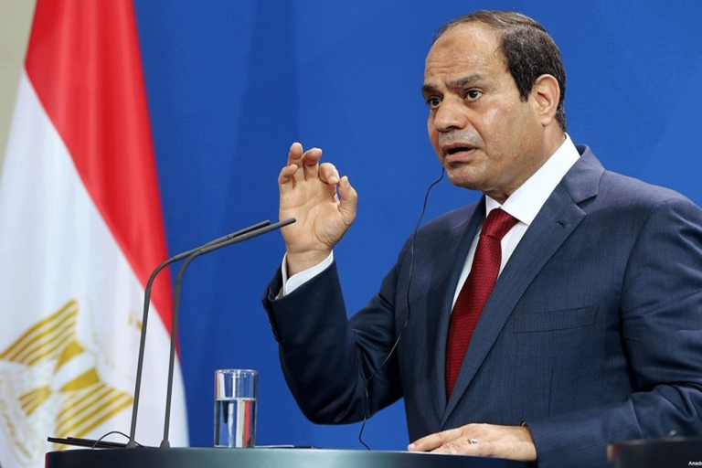السيسي يثير سخرية واسعة watanserb.com