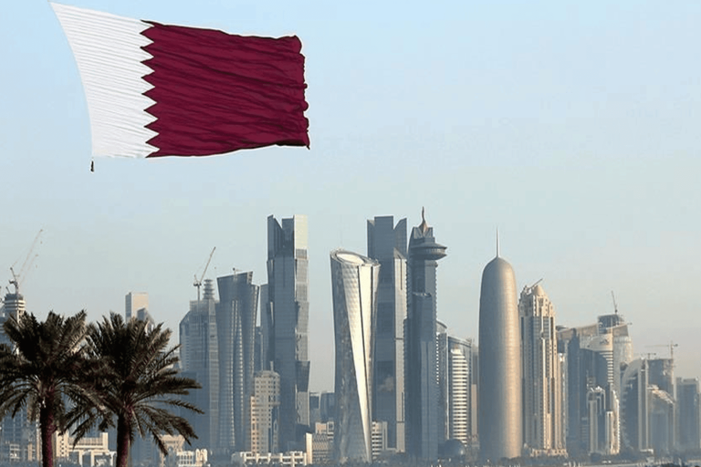 طُرِد جورج قرداحي من قطر watanserb.com