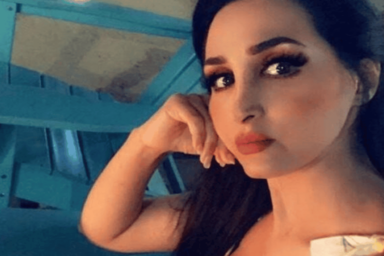 السعودية هند القحطاني تضرب من جديد بمقطع تظهر فيه “شبه عارية” بعد مقاطع الرقص “الساخنة”! السعودية هند القحطاني watanserb.com