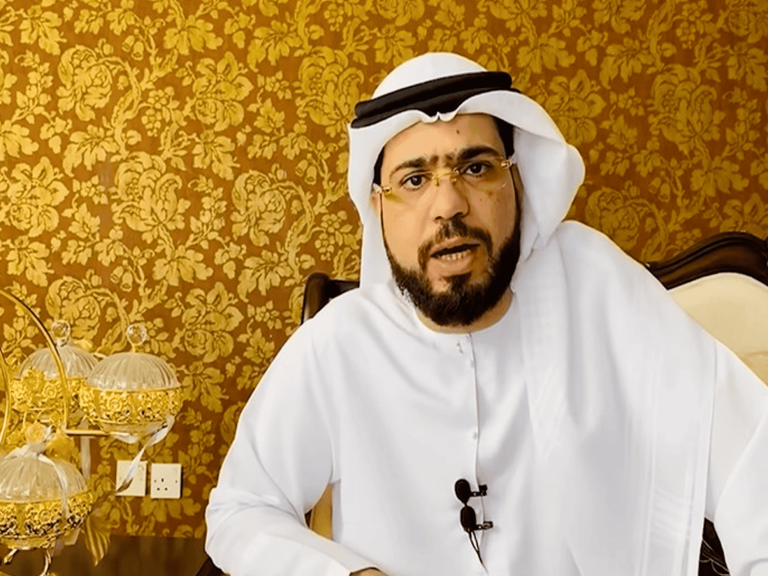 دعوى قضائية ضد إماراتيات watanserb.com