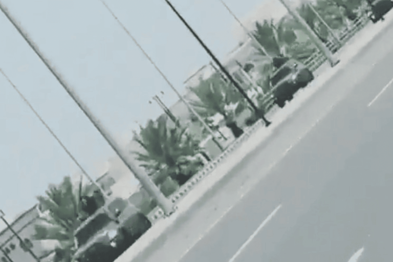 مقطع انطلاق موكب السلطان قابوس الى بلجيكا .. والعمانيون يدعون بعودته مُعافاً لحظة انطلاق موكب السلطان قابوس الى بلجيكا watanserb.com