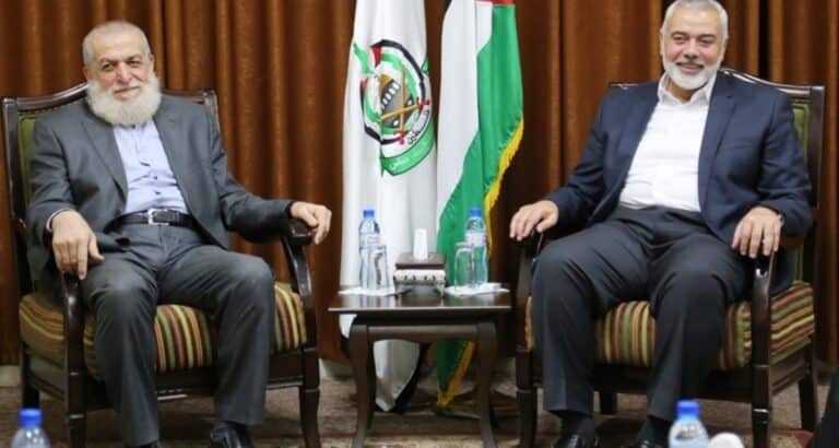 اجتماع للقيادة الفلسطينية watanserb.com
