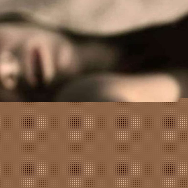 فقد عقله بسبب الخيانة وقتل زوجته بالسكين أمام المارة والتفاصيل صادمة دبي watanserb.com