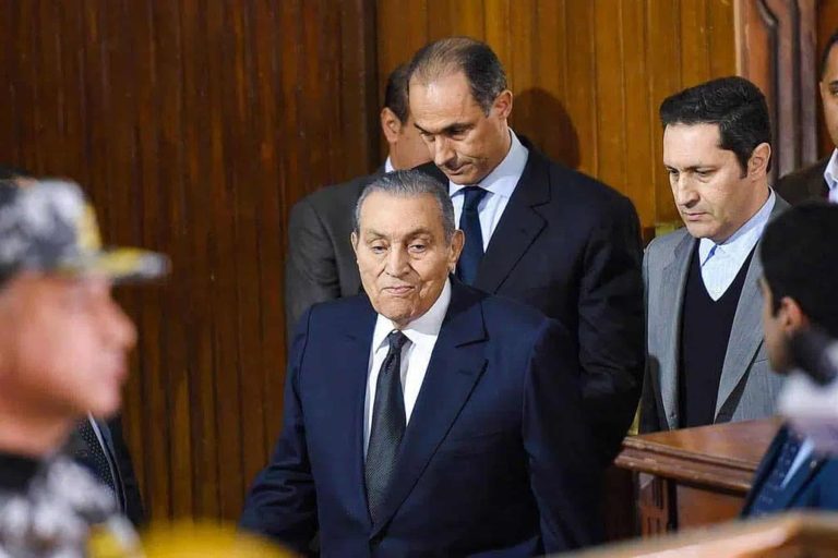 وفاة حسني مبارك watanserb.com