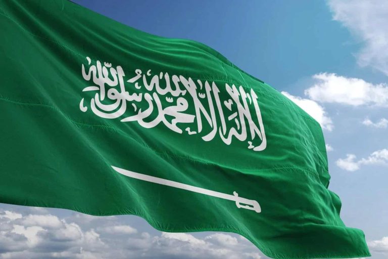 مطاعم سعودية تقدم جيف الحيوانات لزبائنها وتثير موجة غضب! تقديم جيف الحيوانات watanserb.com